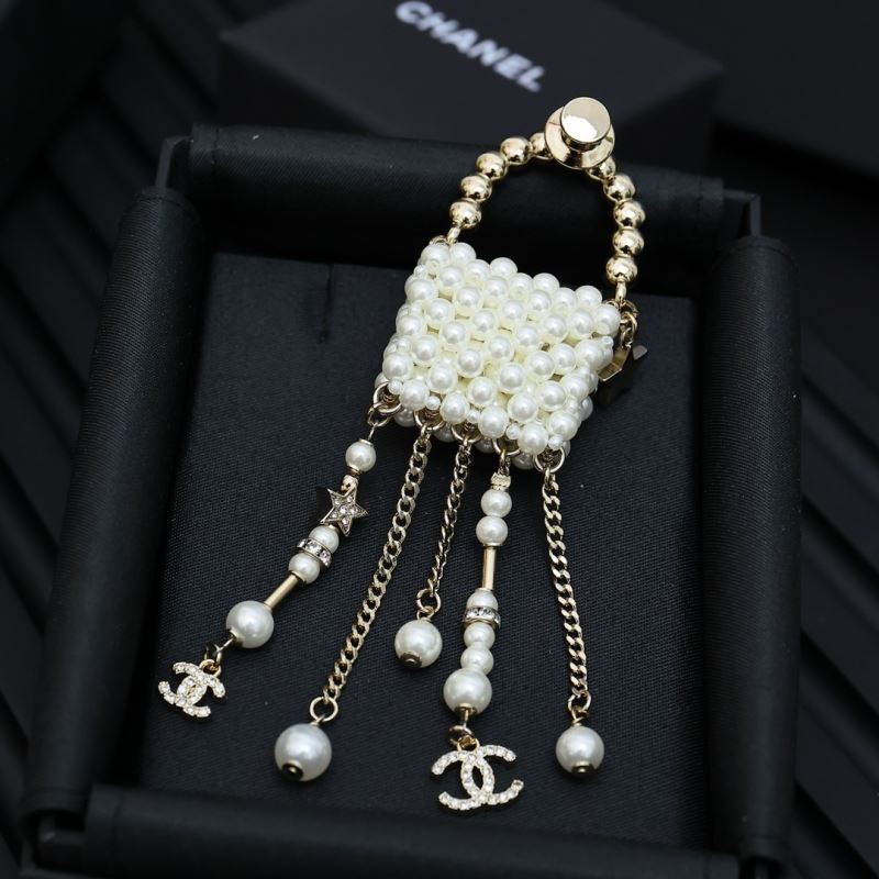 Chanel Necklaces